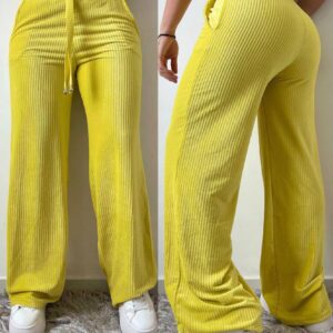 Pantalón velvet amarillo fluorescente
