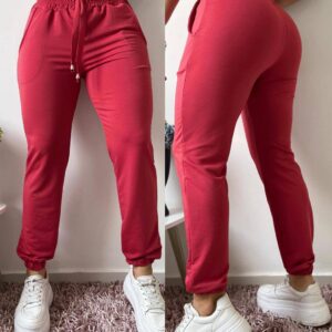 Pantalón jogger cereza