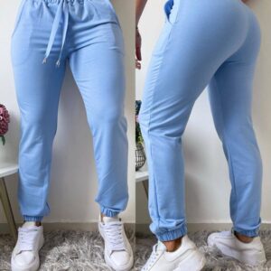 Pantalón jogger celeste